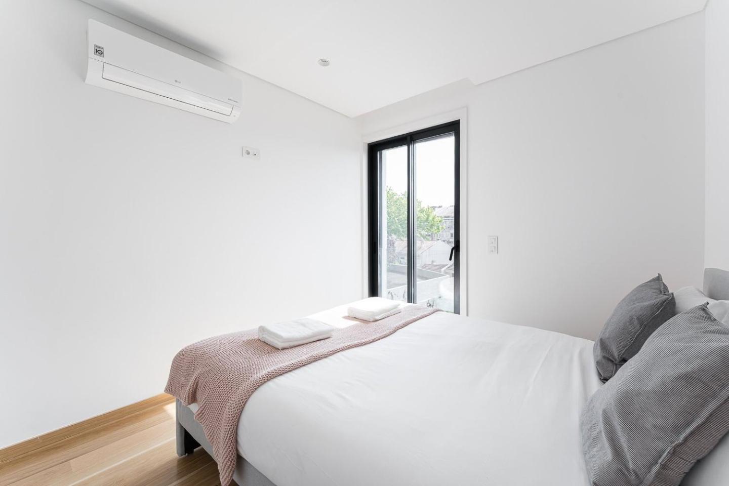 Guestready - Poet'S Modern Retreat Apartment Porto Exterior photo
